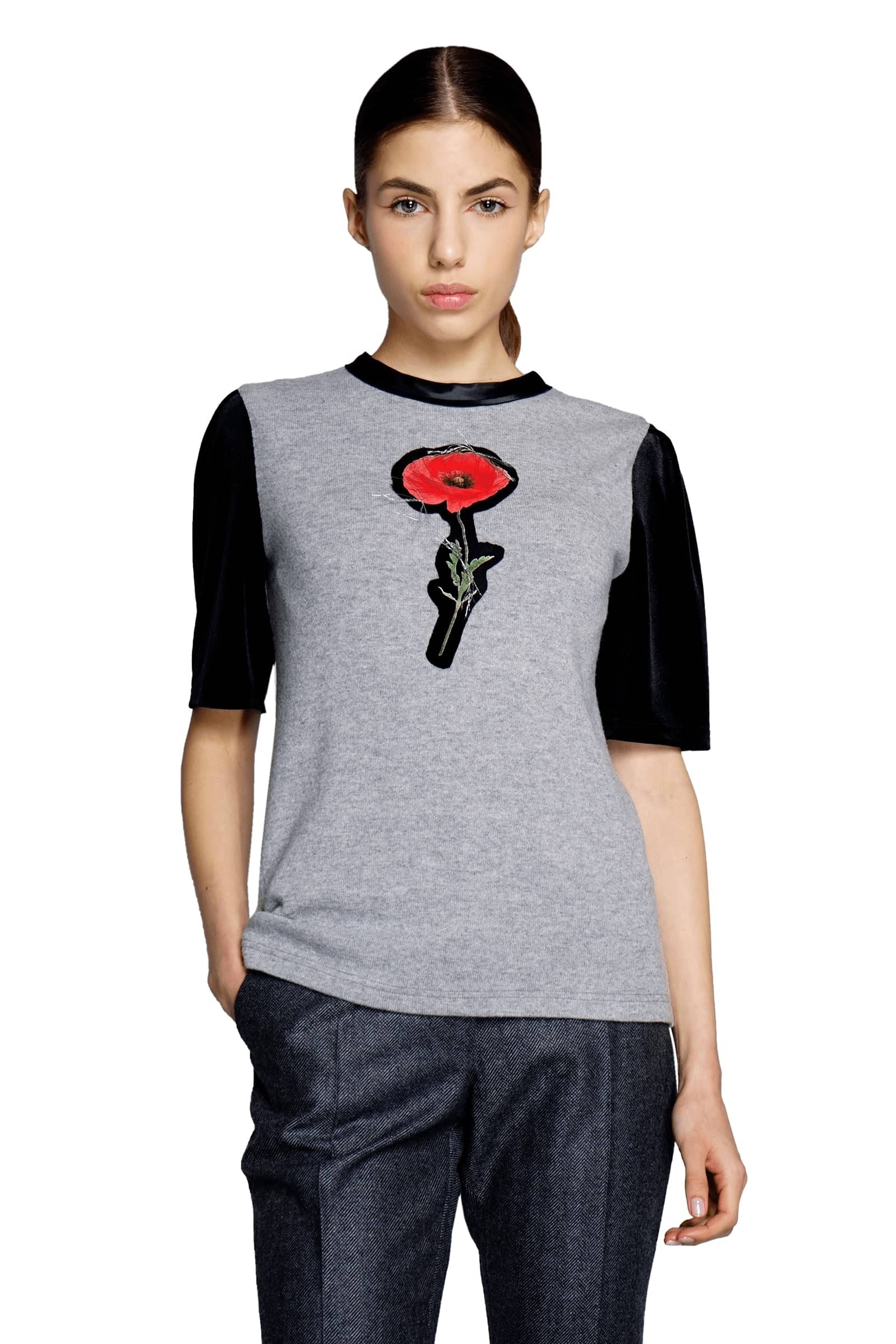 Woolen knit top with poppy