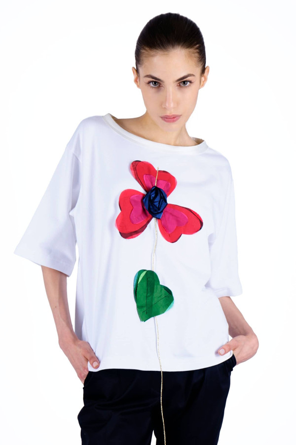 White cotton top with flower