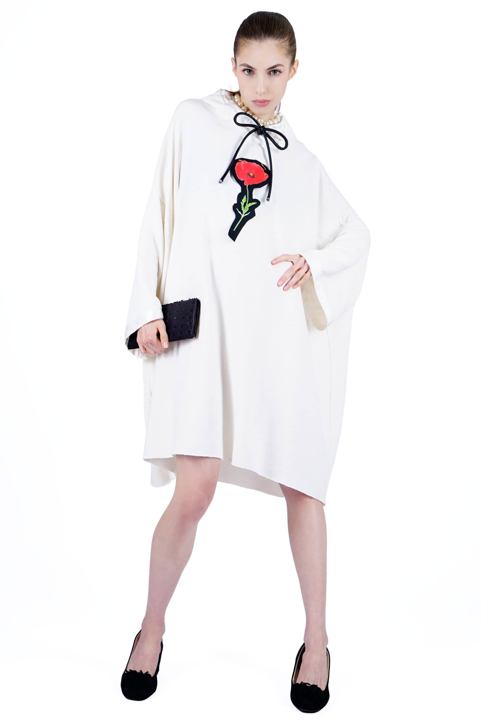 White dress-hoodie with poppy